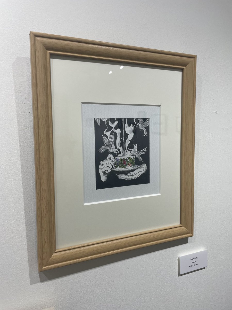 【展示会のお知らせ】
今年のの展示会始めは @artbook_gallery さんにて1点作品を飾らせて頂いております☺️

1/1〜1/25まで開催してますので良かったら見に来てくださると嬉しいです✨

なんと!バーチャルギャラリーでも拝見可能なんです!めっちゃ面白いのでこちらで見るのもオススメです! 