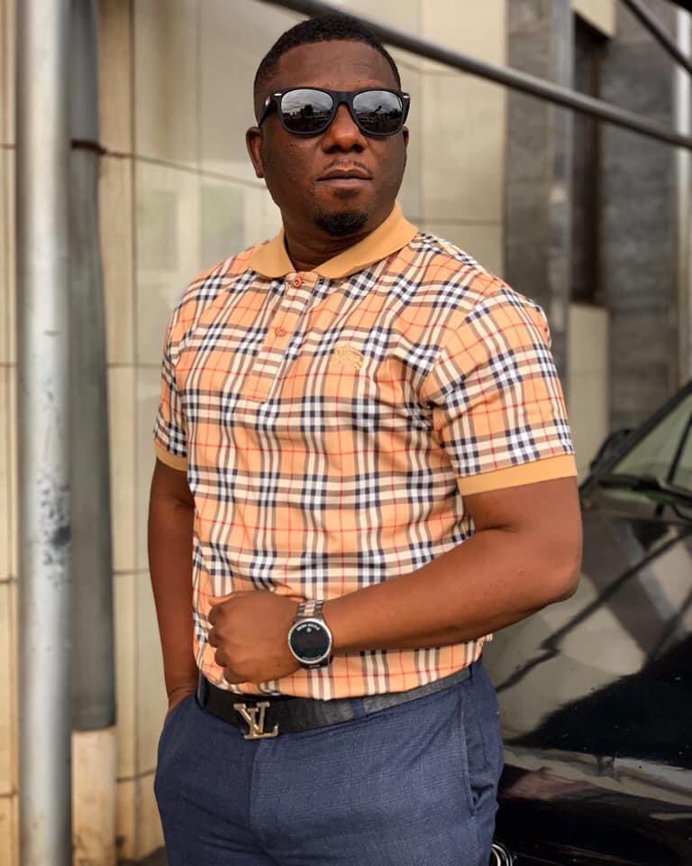 DjKA_Gh's tweet photo. Happy New Year 🎆 family 

Have a blessed year https://t.co/xr4oSkqqeU