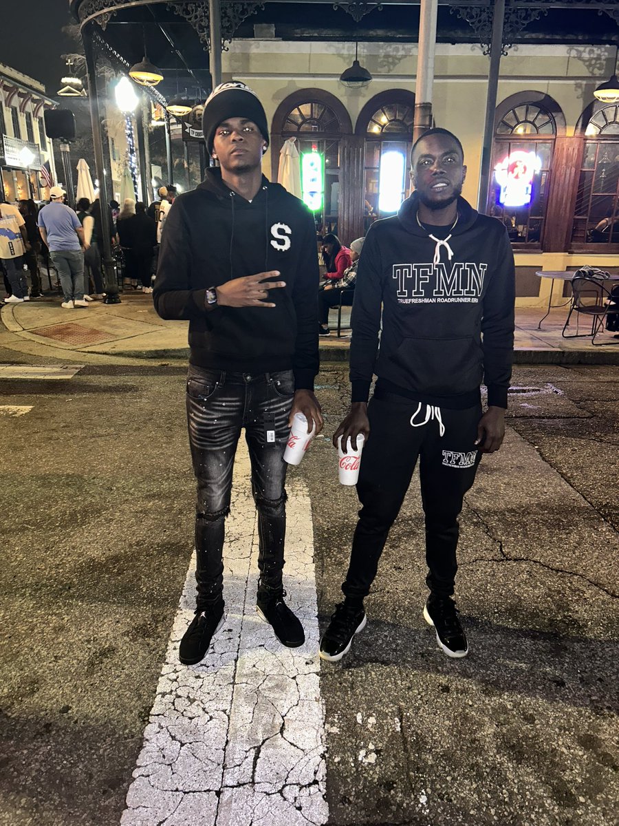 STAR_ofda_SHOW's tweet photo. 🥶 https://t.co/0HDz1GBaxj
