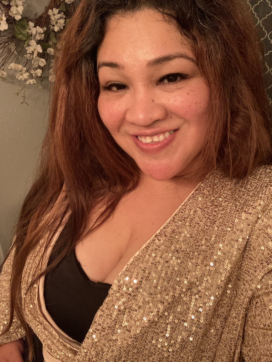SandraAguillon's tweet photo. Happy New Year! #Welcome2023 https://t.co/8UrU8vGHTu
