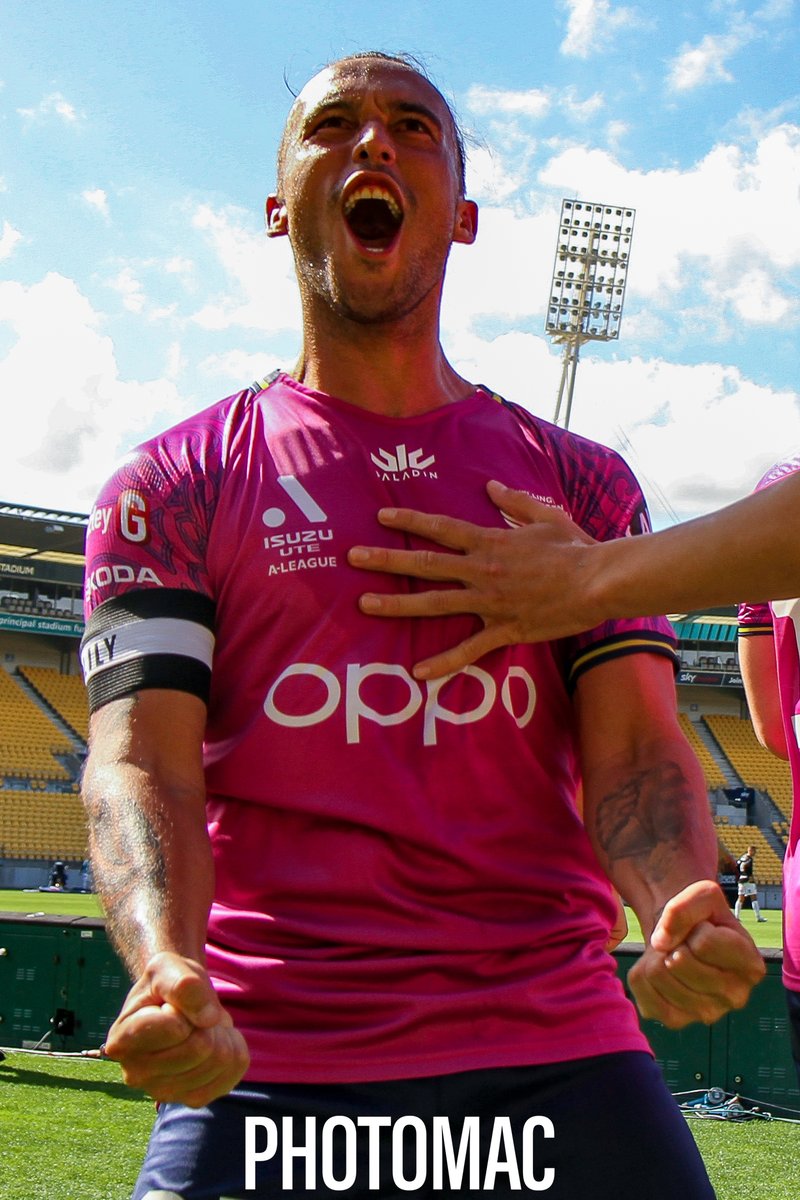 NZPhotomac's tweet photo. What it means to score a worldie in front of your home crowd. After 2 years away, this one had meaning #COYN #NixLevel https://t.co/fS8OGe7QVb