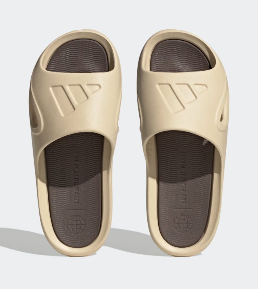 SOLELINKS's tweet photo. Ad: Dropped via adidas US
adidas Adicane Slides
=> https://t.co/PFv1qnuY1q https://t.co/CJegKdwu32