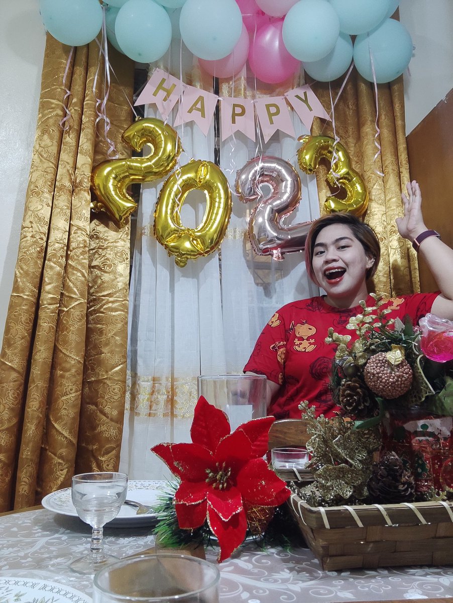 arkaye___'s tweet photo. HAPPY NEW YEAR EVERYONE 💖 https://t.co/YfvRFAjz0v