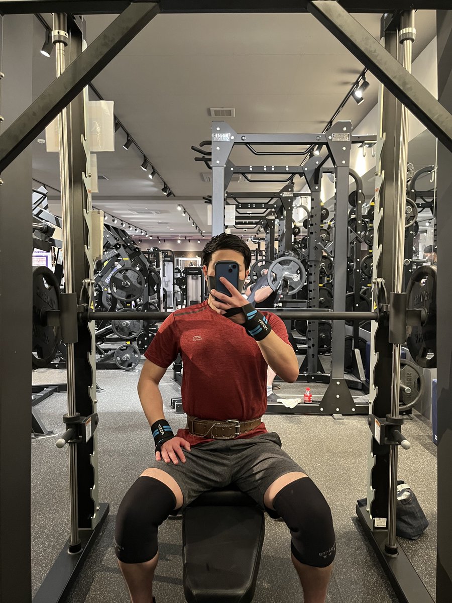 新年あけましておめでとうございます🎍
地獄の2022年でしたが道を切り拓くには自ら行動するほかないことを学びました
本年もどうぞよろしくお願いいたします🙌