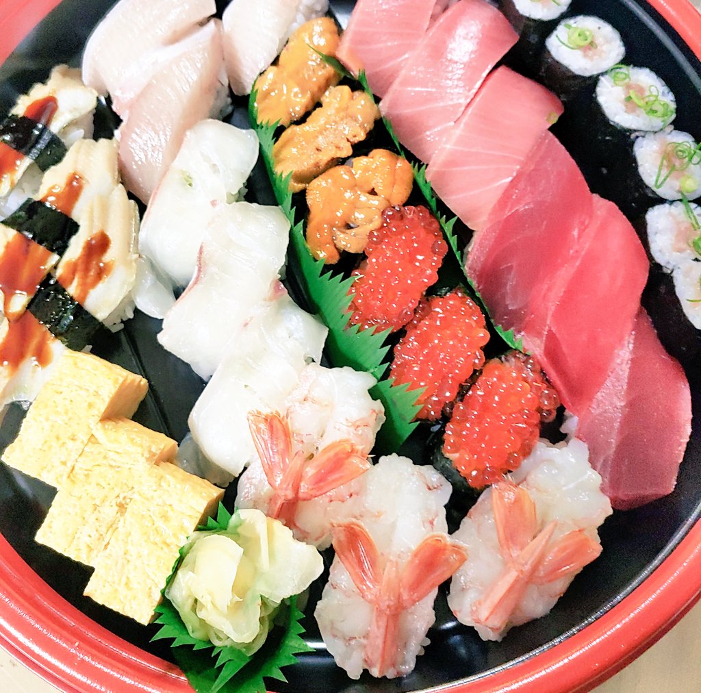 dripontrip's tweet photo. 明けましておめでとうございます🎍
今年も自分らしく、一歩一歩、前を向いて歩いていきます👣
まだまだ駆け出しですが、多くの方に珈琲を楽しんでいただけるよう、精進して参ります😊
何卒、宜しくお願いいします✨

「フジタカで珈琲」 https://t.co/PVP6o7n6S6