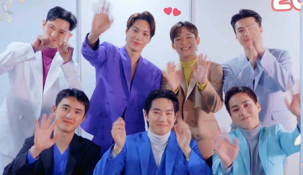 suleen194's tweet photo. a thread of exo’s fancams pics at smtown live 2023 smcu palace @ kwangya https://t.co/byJ1CNyk6I