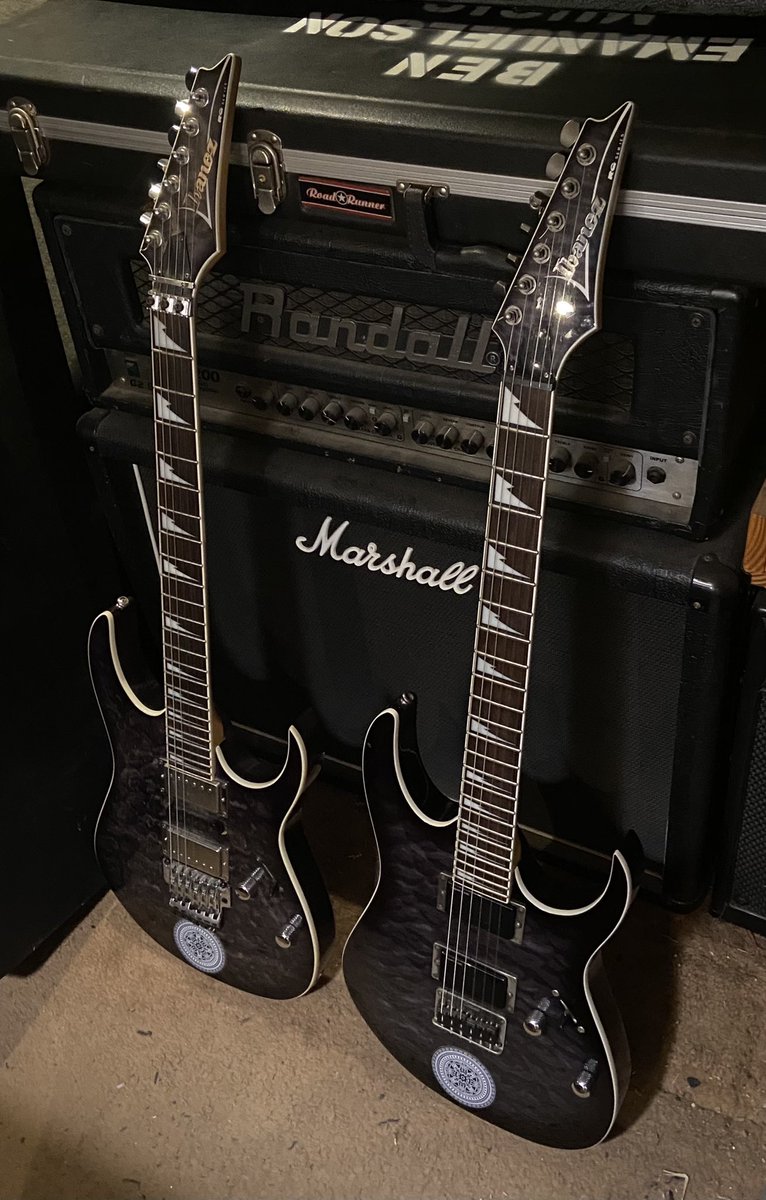BEMANUELSONMZK's tweet photo. #HappyNewYear #ibanez #rgseries #stevevai #marshall #randall #quiltedmaple #newmusic #spotify #guitarsolo #songwriter #singer #guitar https://t.co/2Ur4aDB0ZH