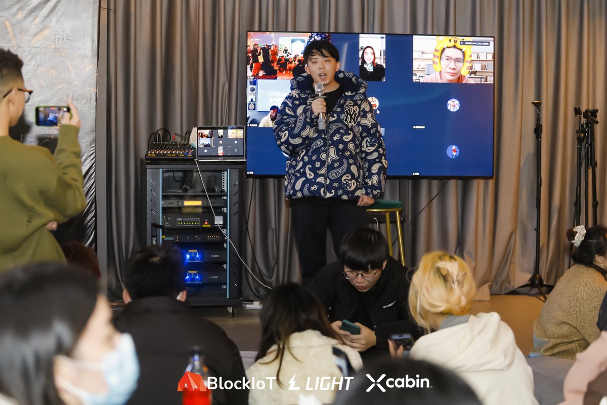 SINSO中文社区 tweet media