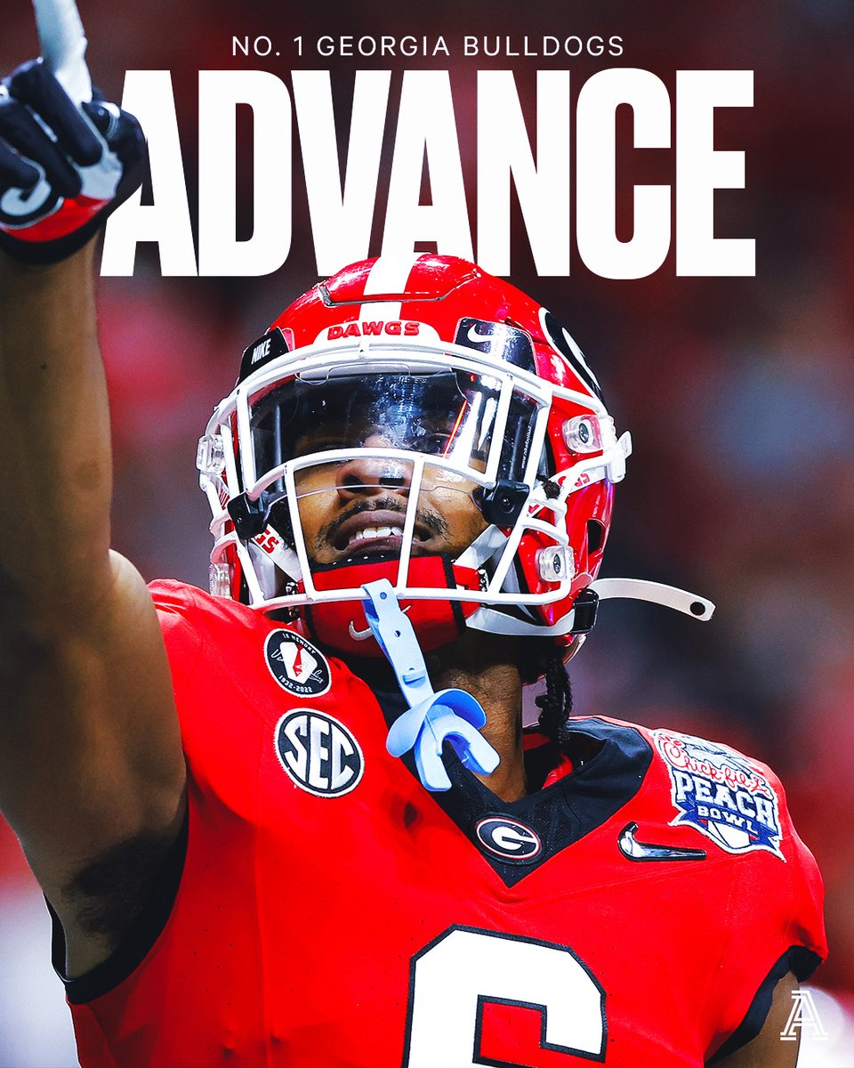 TheAthletic's tweet image. THE DAWGS WILL NOT BE DETHRONED TONIGHT 👑

No. 1 Georgia survives a thriller with No. 4 Ohio State, winning 42-41 to return to the national championship game.

How about that to welcome in 2023?