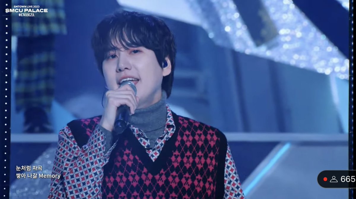 kikiikyu's tweet photo. My winter prince💙 #규현 #KYUHYUN https://t.co/IgewamUfDU