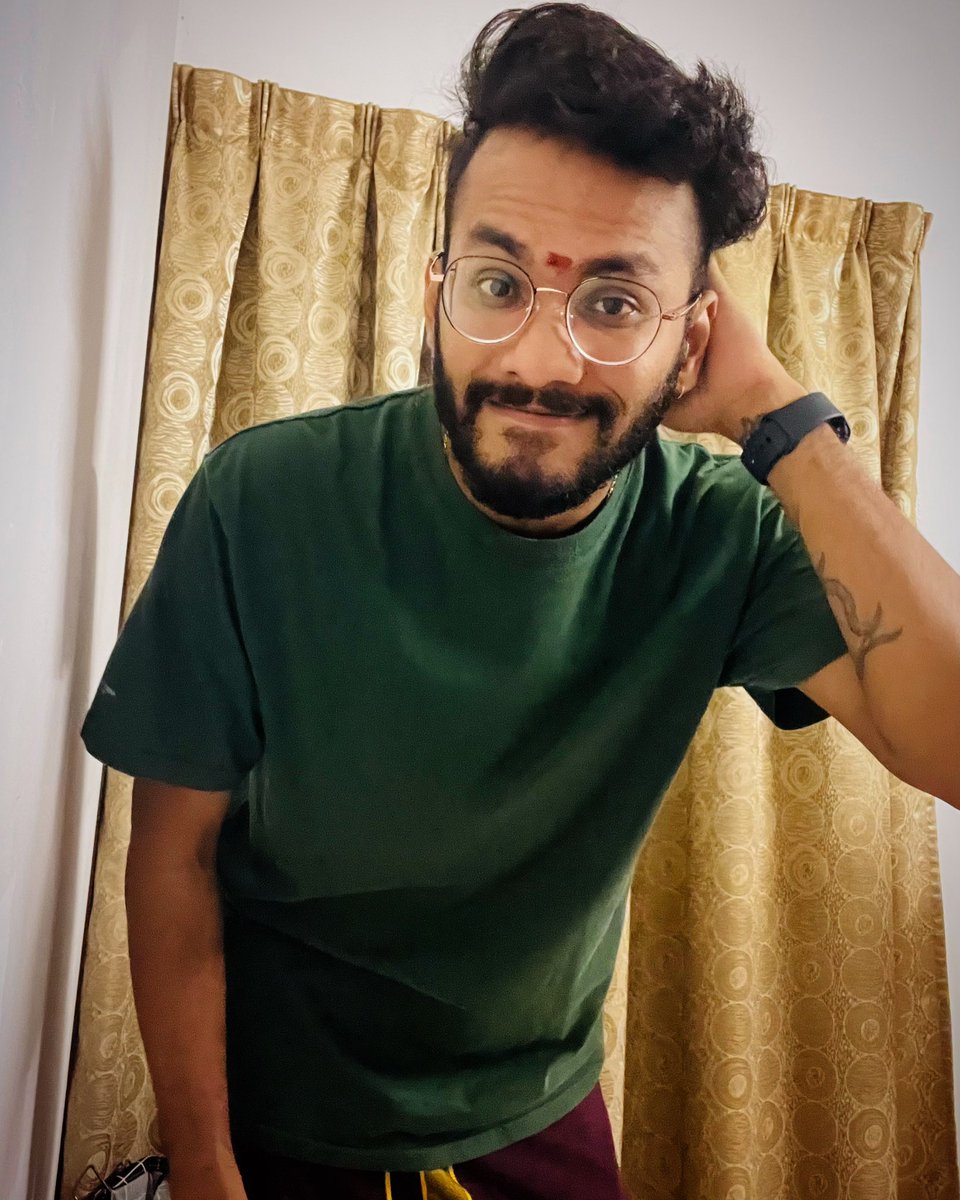 mc_velu's tweet photo. Start over another year 2023 ❤️🥰 Happy New Year 🥳❤️ #sargunavelu #kingofsoul #newyear #anotheryear #2023 #start https://t.co/XZ6SJwrbfR