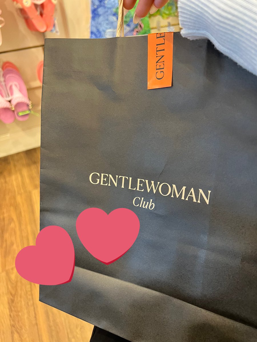 belikeyellow's tweet photo. อยู่central น้าา ใครสนใจอะไร ฝากหิ้วได้ค่า💖 
— Victoria secret , Bath&amp;Body กำลังลดอยู่ด้วยน้าา😻🎉

Dmมาสอบถามได้ค้าบ #รับหิ้วcottonon #รับหิ้วแคร์แบร์ #รับหิ้วgentlewoman #รับหิ้วmuji #รับหิ้วอิเกีย #มูจิ #Muji #MUJI #รับหิ้วอิเกีย #รับหิ้วเยลลี่อิเกีย #รับหิ้วโมชิ #รับหิ้วAllZ https://t.co/yC1A6pfMGT