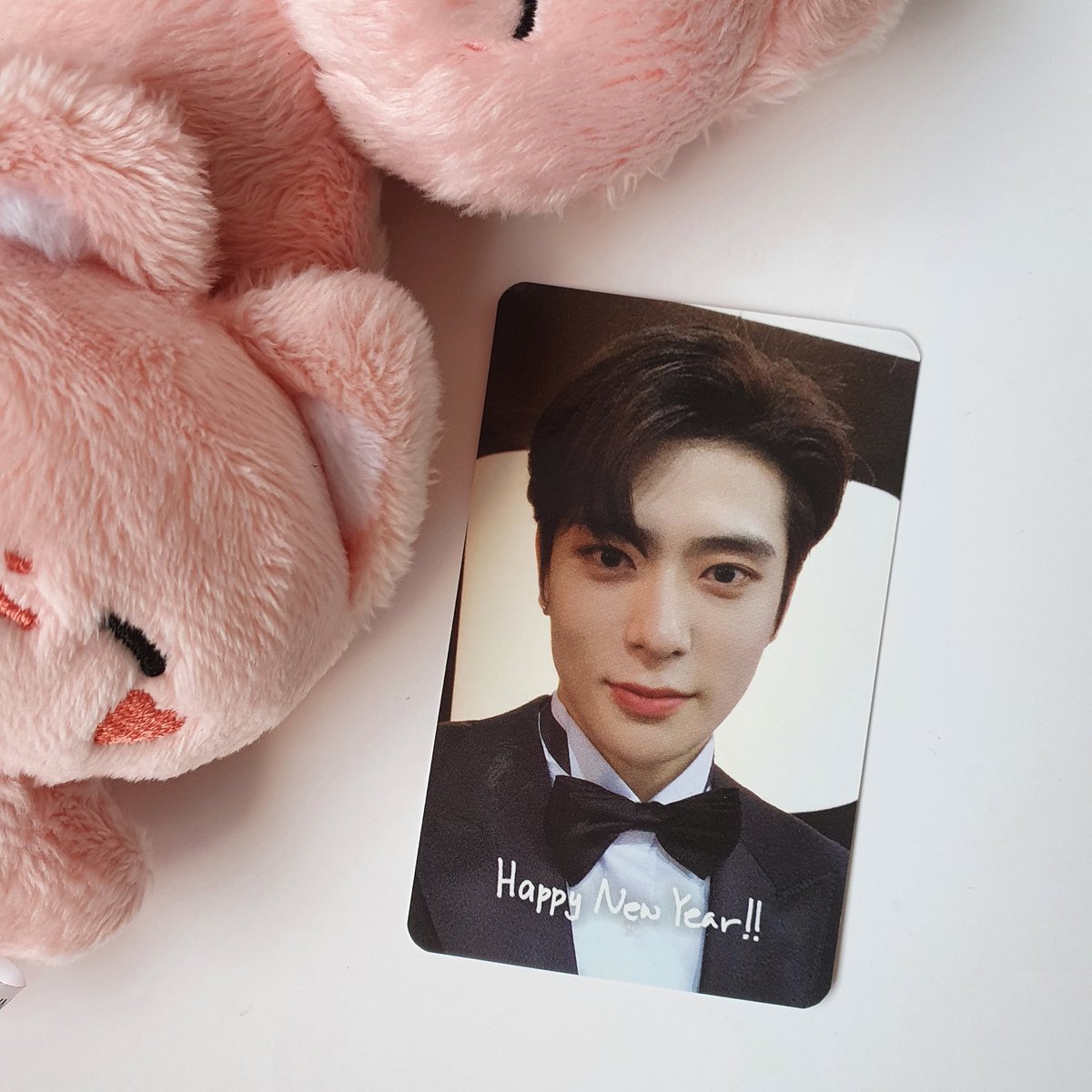 breadjaecrumbs's tweet image. happy new year 🫶