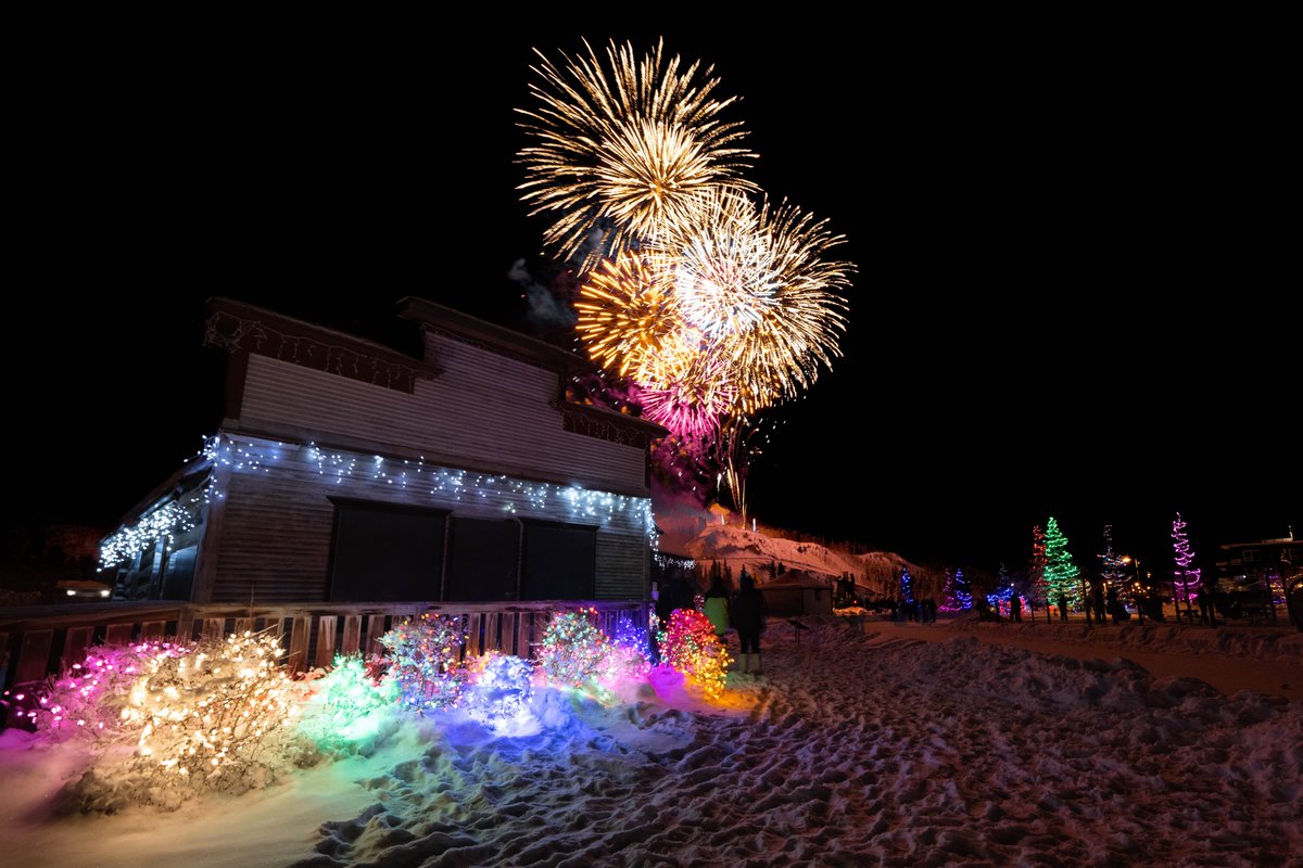 Happy New Year from the Yukon. May 2023 be full of health and happiness.