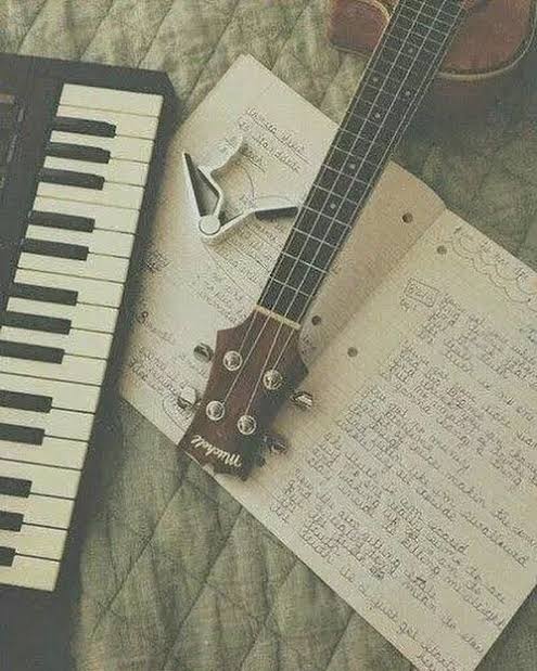extypewriter's tweet photo. ᴏʜ, ᴛʜᴇ ᴅᴀᴡɴ ᴡᴏɴ'ᴛ ꜱᴛᴏᴘ ᴡᴇɪɢʜɪɴɢ ᴀ ᴛᴏɴɴᴇ

ɪ'ᴠᴇ ᴅᴏɴᴇ ꜱᴏᴍᴇ ᴛʜɪɴɢꜱ ᴛʜᴀᴛ ɪ ꜱʜᴏᴜʟᴅɴ'ᴛ ʜᴀᴠᴇ ᴅᴏɴᴇ

ʙᴜᴛ ɪ ʜᴀᴠᴇɴ'ᴛ ꜱᴛᴏᴘᴘᴇᴅ ʟᴏᴠɪɴɢ ʏᴏᴜ ᴏɴᴄᴇ, ʜᴏᴏ-ʜᴏᴏ https://t.co/oZXoNyTsm4