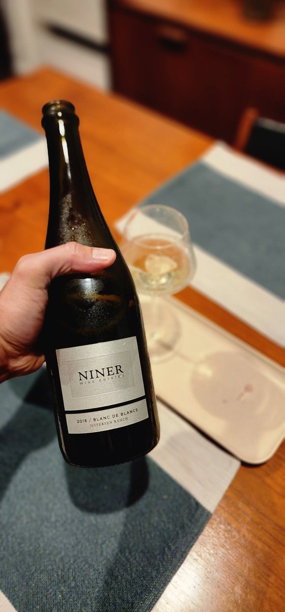 TheYumYumFoodie tweet media