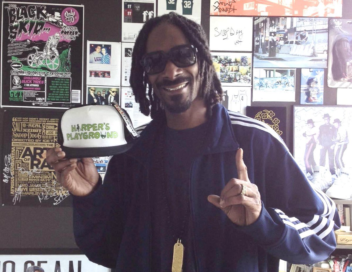 One favor before the #NewYear…

We’ve reached 98% of our <a href="/GiveGuide/">Give!Guide</a> goal of raising $20,000 for #inclusiveplay. 

Listen to <a href="/SnoopDogg/">Snoop Dogg</a>. Support Harper’s Playground before midnight: giveguide.org/nonprofits/har… #pdxgives