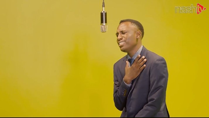 ChillmasterZw's tweet photo. Happy New Year Team Rangu!!! Ndokudai amana🤞❤️ New music is coming #2023🔥 https://t.co/iY0pJX7fKB