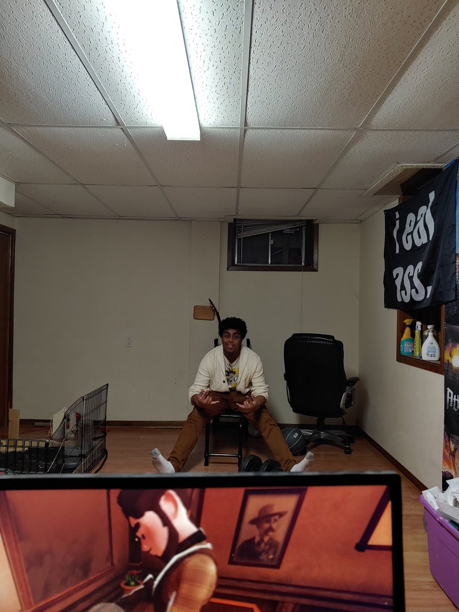 Trejohn6 tweet media