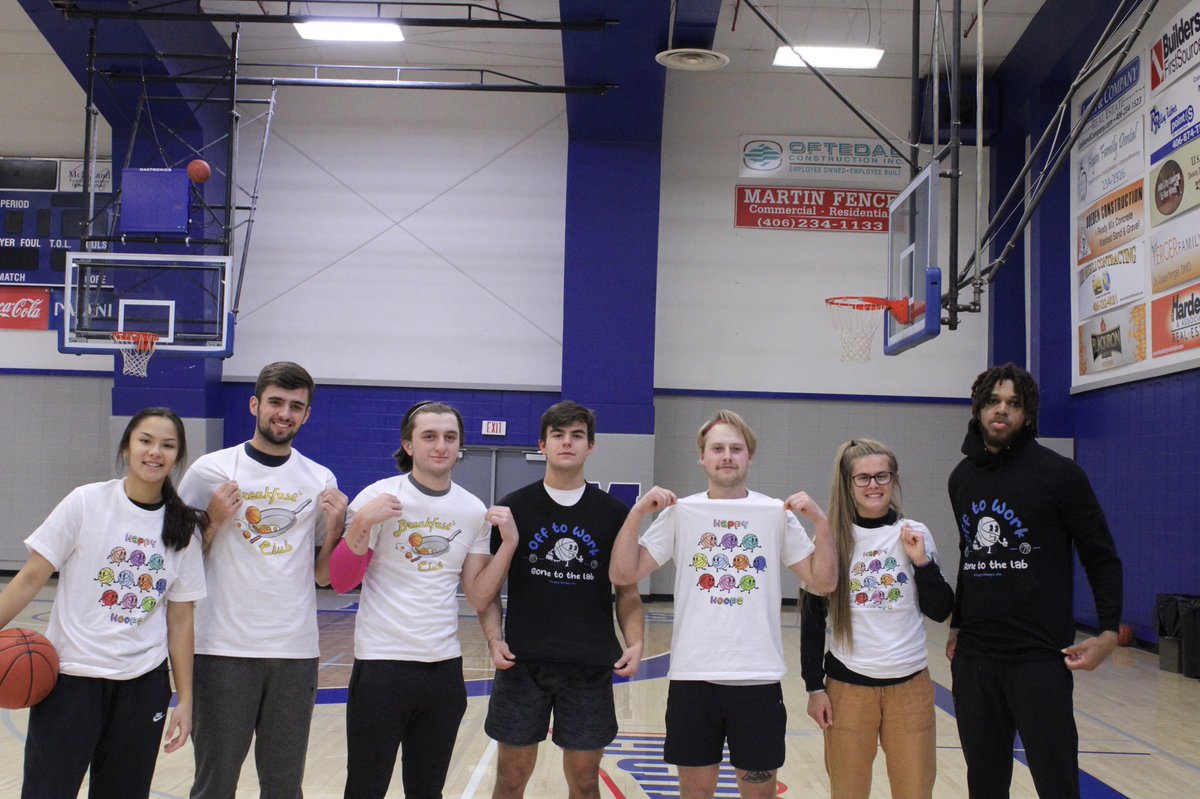 goreanskii's tweet photo. Been having a fun journey with my clothing brand that I started earlier this year - Happy Hoops. Trynna spread more positivity around the hoops community 🤩 https://t.co/gw5bbJ5ddb https://t.co/yVsJEwKPeu