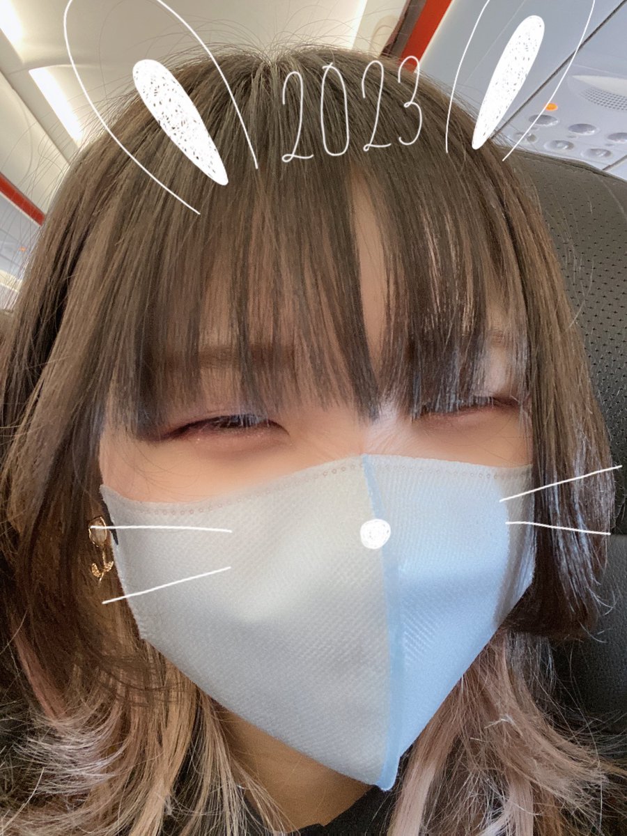 ruyi_love's tweet photo. 新年あけましておめでとうございます！

今年もよろしくお願いします！
ヾ(๑´=ꇴ=)ﾉ✲

     ˙˚ ᕱ⑅ᕱ ɞ˚˙
           ˙ ˟ ˙
2023.1.1兎年だぁ！

 #新年からフライト ✈️ https://t.co/XG6zzVEthO
