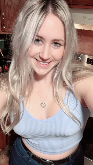 Happy New Year 🎊 https://t.co/NrgS72U18A