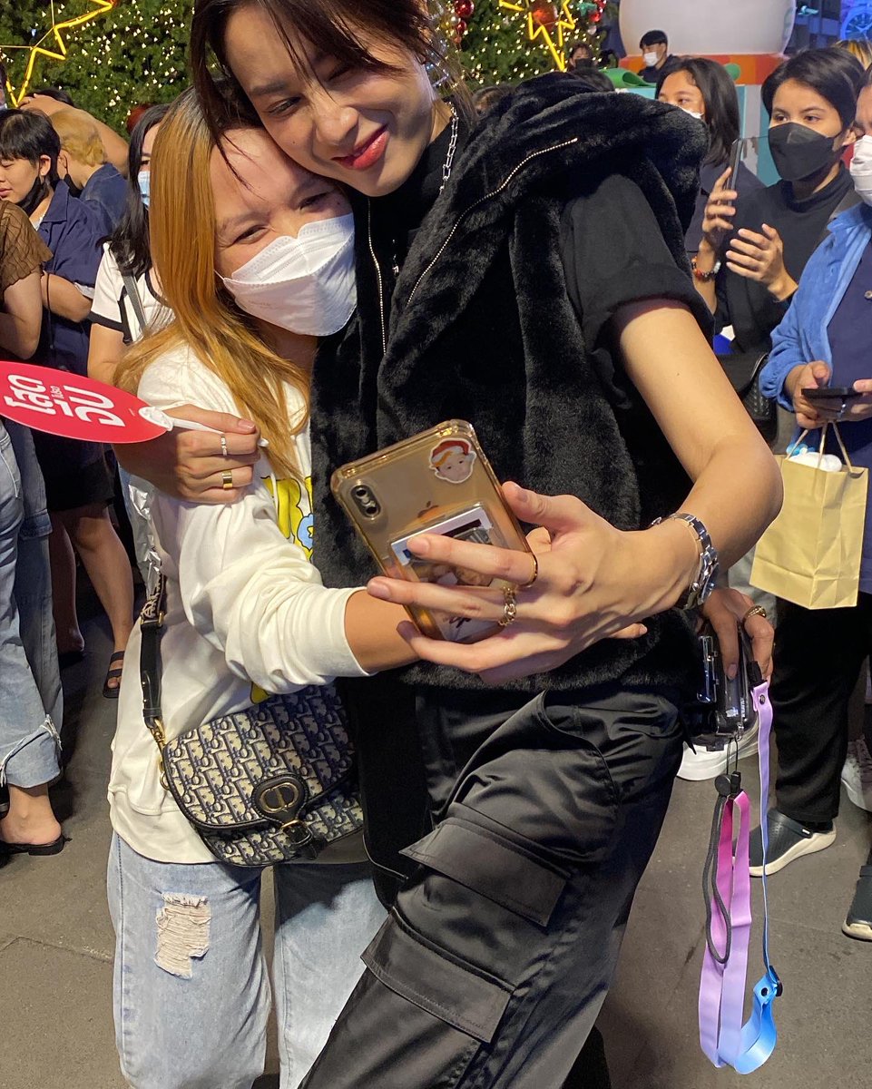 cannatin1's tweet photo. ปีนี่เป็นปีที่มีความสุขมากกกที่มีนายกับลูกหมีก้อนเบิ้มๆ❤️🐼🫶🫶#luxsulax https://t.co/xIWTLaXAl1