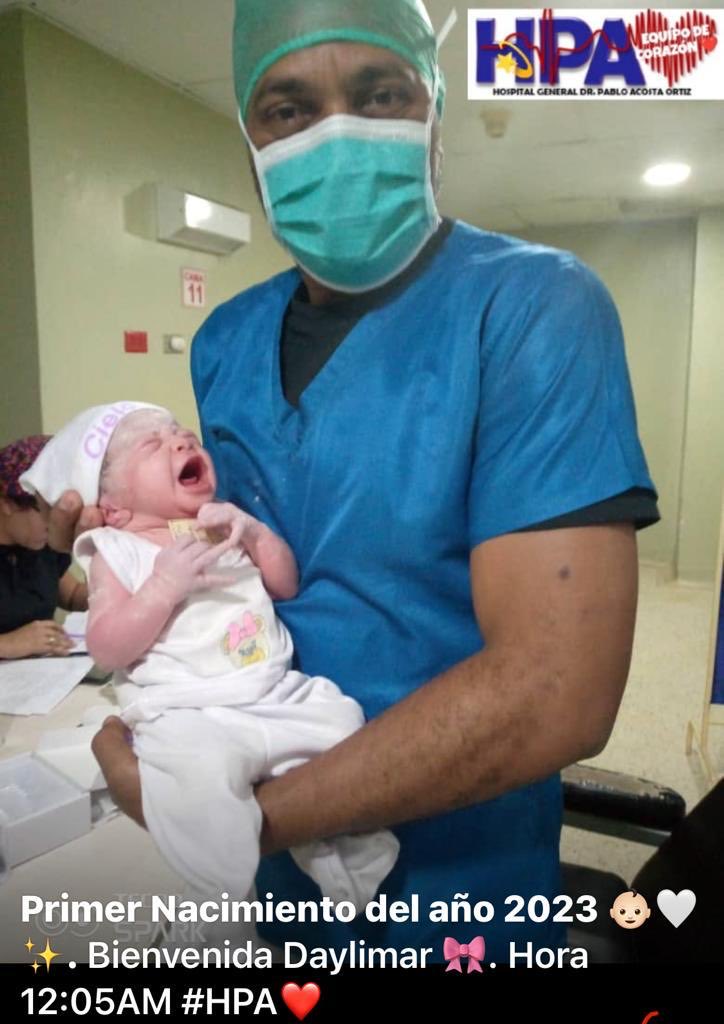 Bienvenida Daylimar, primera apureña nacida en el año 2023, a las 12:05 am de hoy 1 de enero. Bienvenida a esta tierra de gente laboriosa y alegre, rebelde y parrandera, a esta tierra apureña y venezolana ⁦<a href="/NicolasMaduro/">Nicolás Maduro</a>⁩ ⁦<a href="/dcabellor/">Diosdado Cabello R</a>⁩ ⁦<a href="/PartidoPSUV/">PSUV</a>⁩