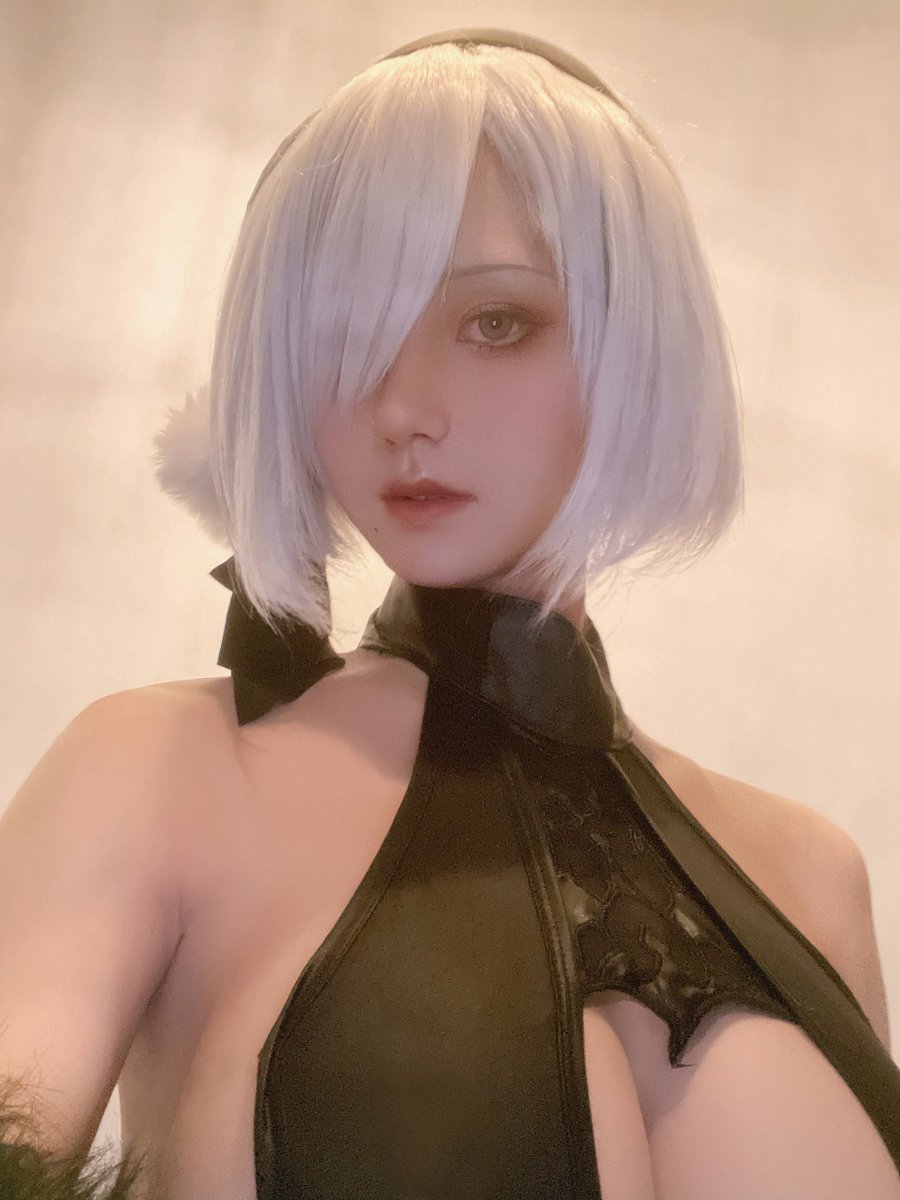 桜满三时 tweet media