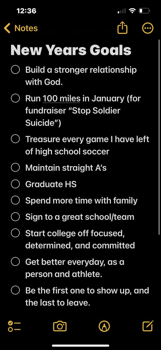 KarsynBoston1's tweet photo. Happy New Year!!! Here are some goals for 2023. Stay safe and blessed everyone❤️❤️ https://t.co/cFM4VgMIos