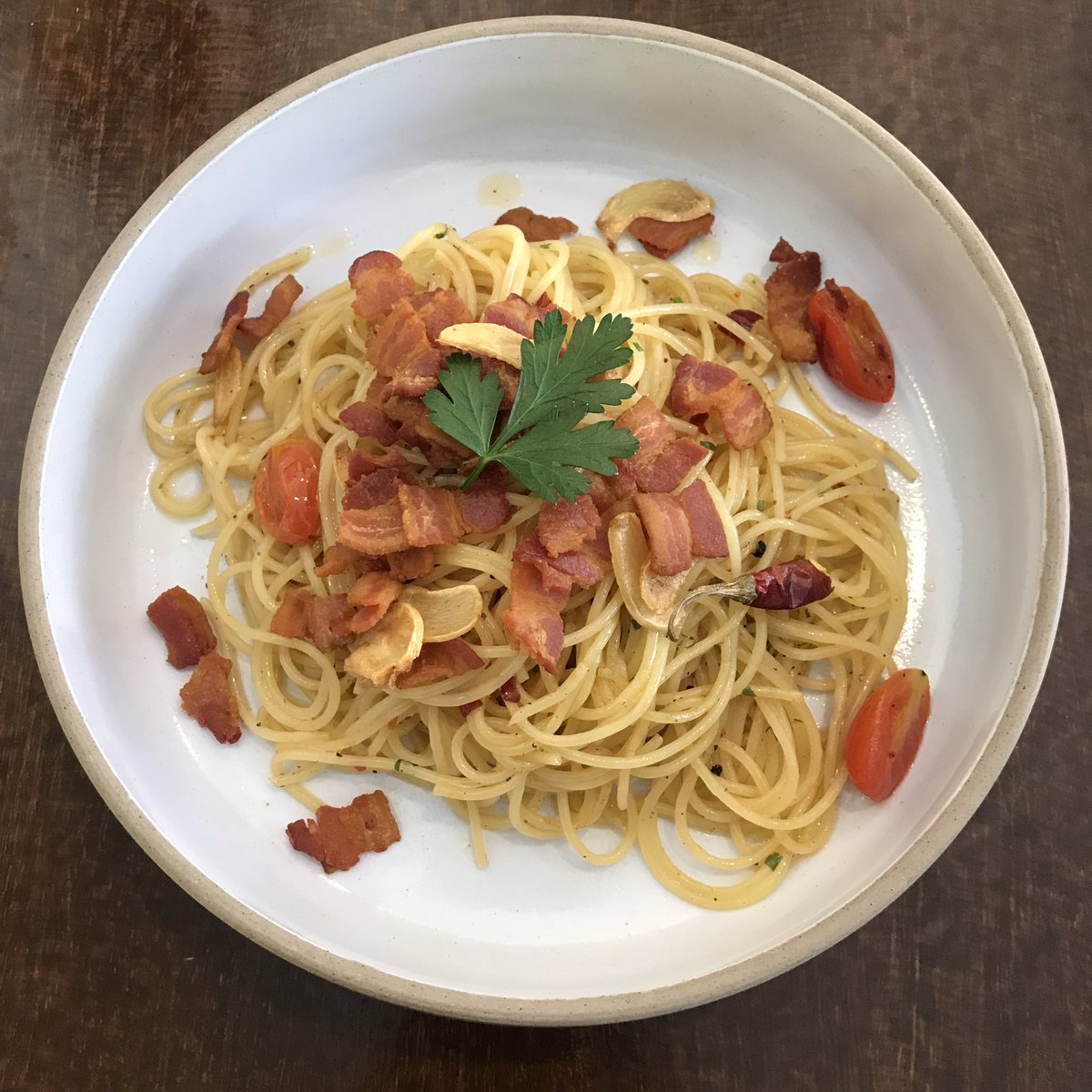 ต๊อต่อคิตตี้ tweet media