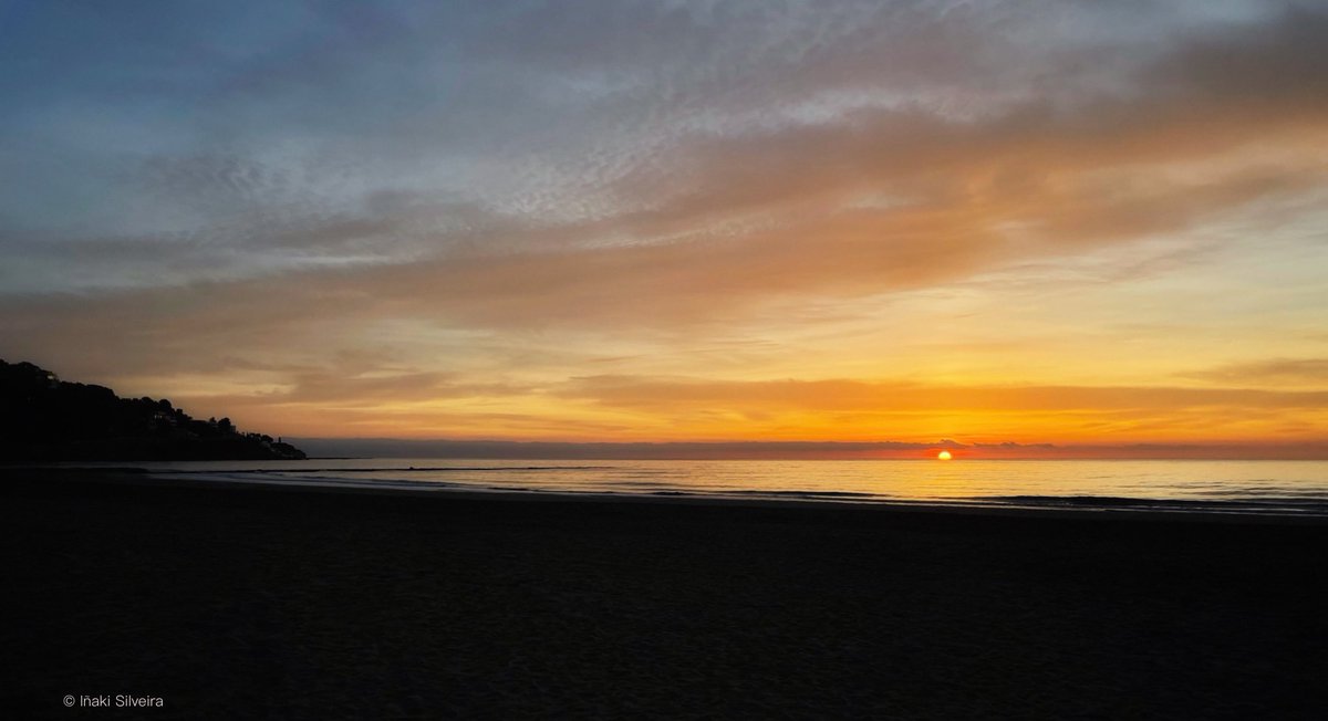Loading 2023…
#Benicàssim #sunrise #amanecer