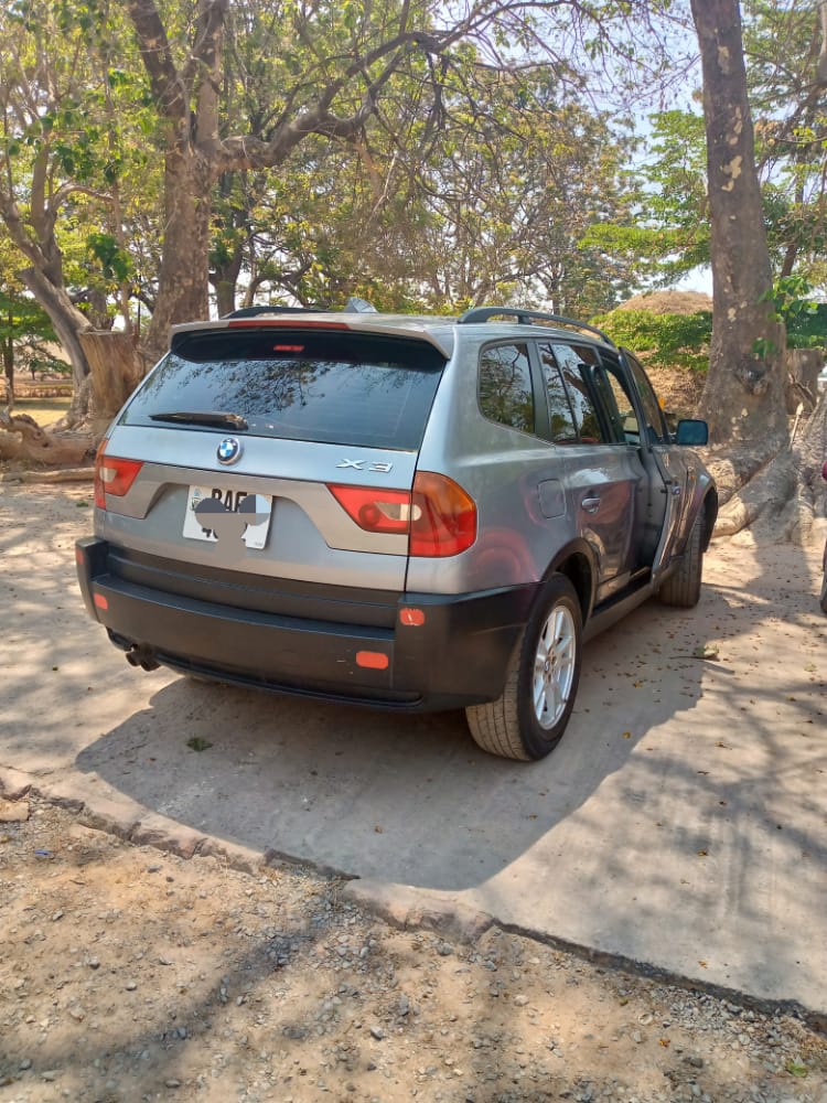 mweemba_warren's tweet photo. BMW X3 2.5i for sale.  For more details you can get in touch with me on 0977135829... kindly retweet the buyer maybe on your timeline. #business #itcanbeyours https://t.co/6qxO4r9SoR