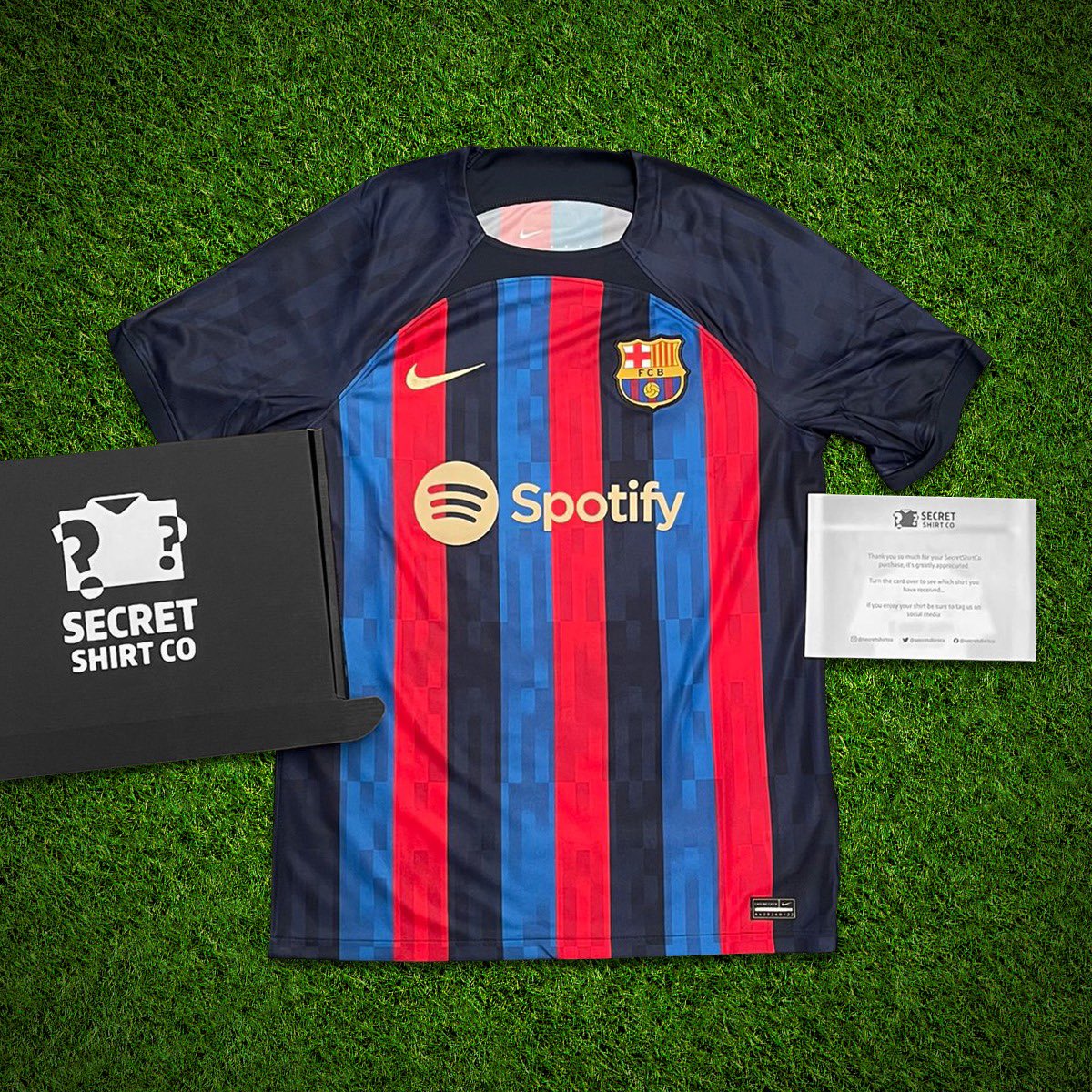secretshirtco's tweet photo. Secret Shirt Co New Years Giveaway. 9/24. 

To enter 👇

🔄 Retweet this tweet
🤝 Follow us

Winner will be announced at 8.55AM, Good luck! 💥 https://t.co/cfSCtrLLbq