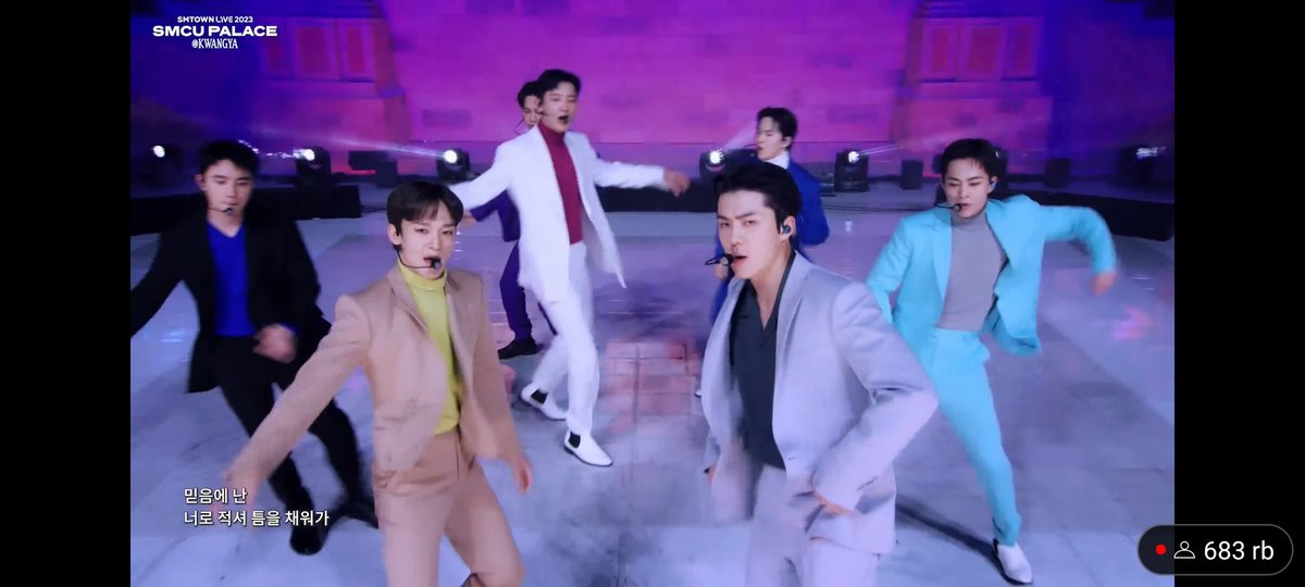 junandapediaS's tweet photo. EXO LOVE SHOT 😭🥰🤘 https://t.co/FXheeEQqK8