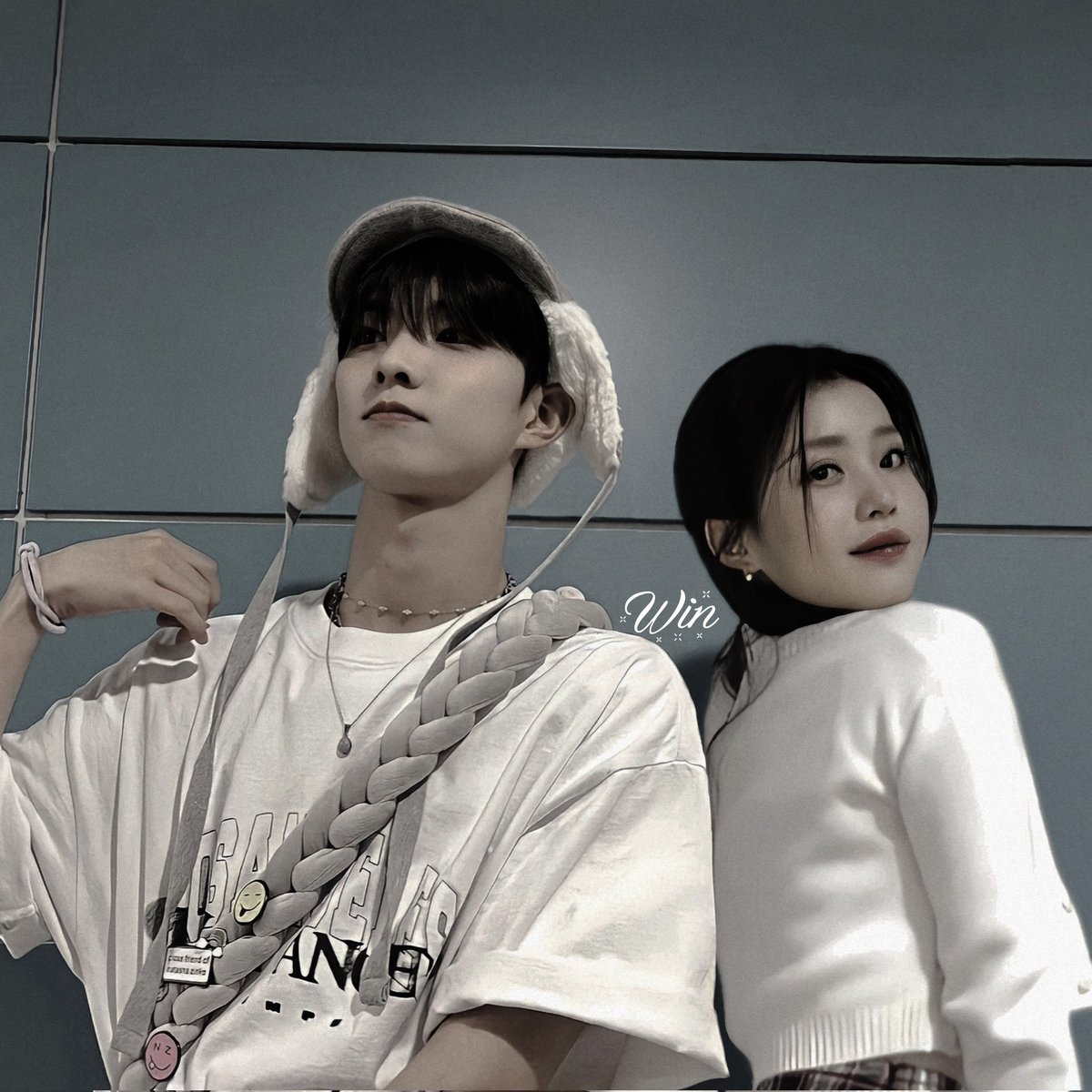 mminjeongkim's tweet photo. Happy New Year 2023 with #squirshen y’all 💐💘 https://t.co/rDn0W6lhrM