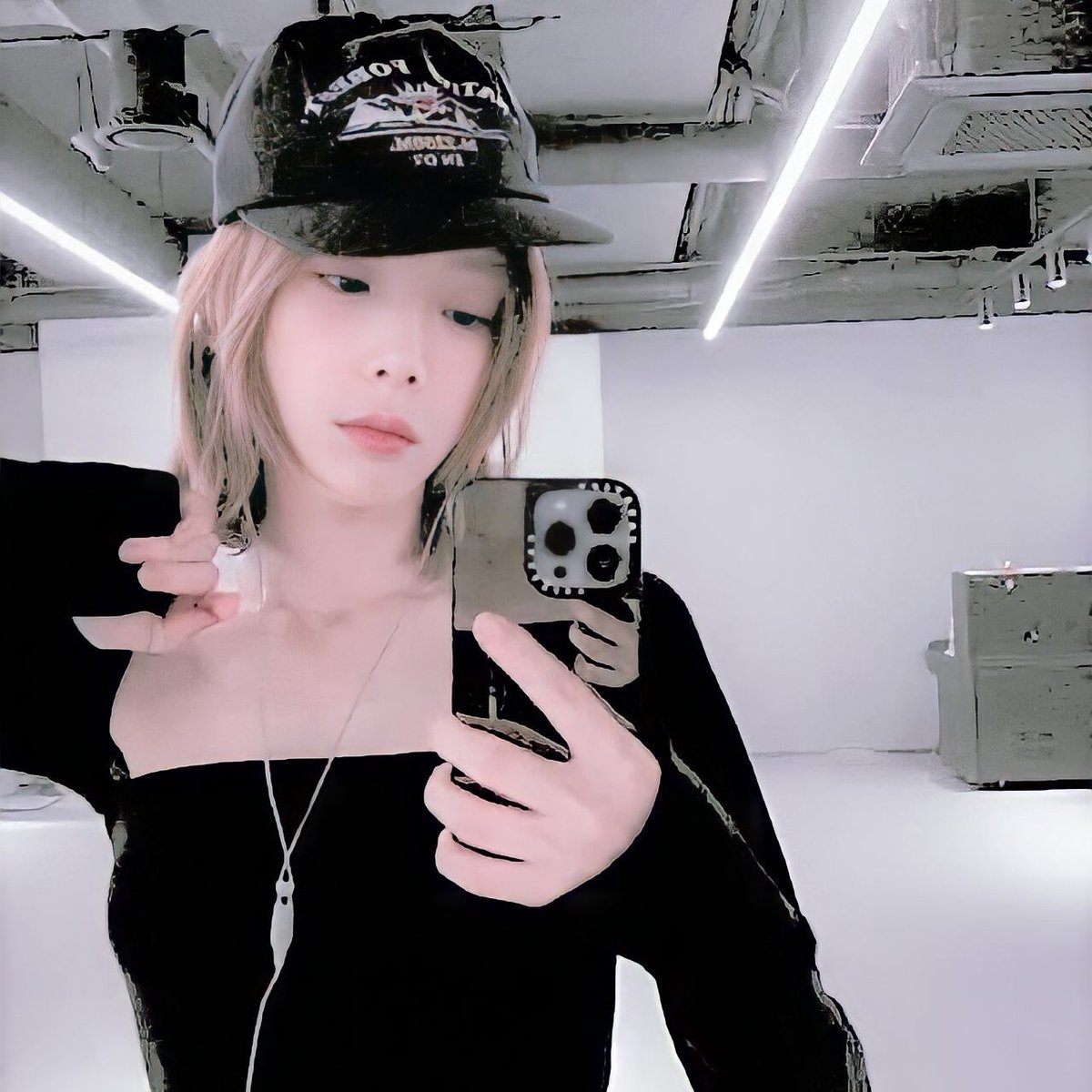kitsunaeiko's tweet photo. ͏

͏

͏
͏
͏

͏

         𝐂𝐇𝐀𝐑𝐋𝐎𝐓𝐓𝐄 𝐆𝐄̀𝐍𝐄𝐕𝐈𝐄𝐕𝐄. 1989년.
         김태현. she / her. n-sfw. dnf! side acc
         the  𝒊𝐝𝐨𝐥  next  door.   mother  of  two
         baby bumbums. 1/3 𝓛𝒂 𝓕𝒍𝒂𝒎𝒎𝒆.   ꕤ
͏

͏
͏

͏

͏

͏ https://t.co/z09rRWZ4LB