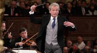laStaempfli's tweet photo. #Neujahrskonzert #Wien "Tisch der Nationen" alles mit weissen Menschen&amp; Feier 
#Weltausstellung #1873 naja @ORF &amp; #Musikfreunde &amp; wusstet Ihr, dass 1. Neujahrskonzert von Hitlers Gnaden #1939 war? Mit vereinfachten Programm, da jüdische Musiker im KZ waren. Quelle 2014 Doku. https://t.co/EYwmrv766y