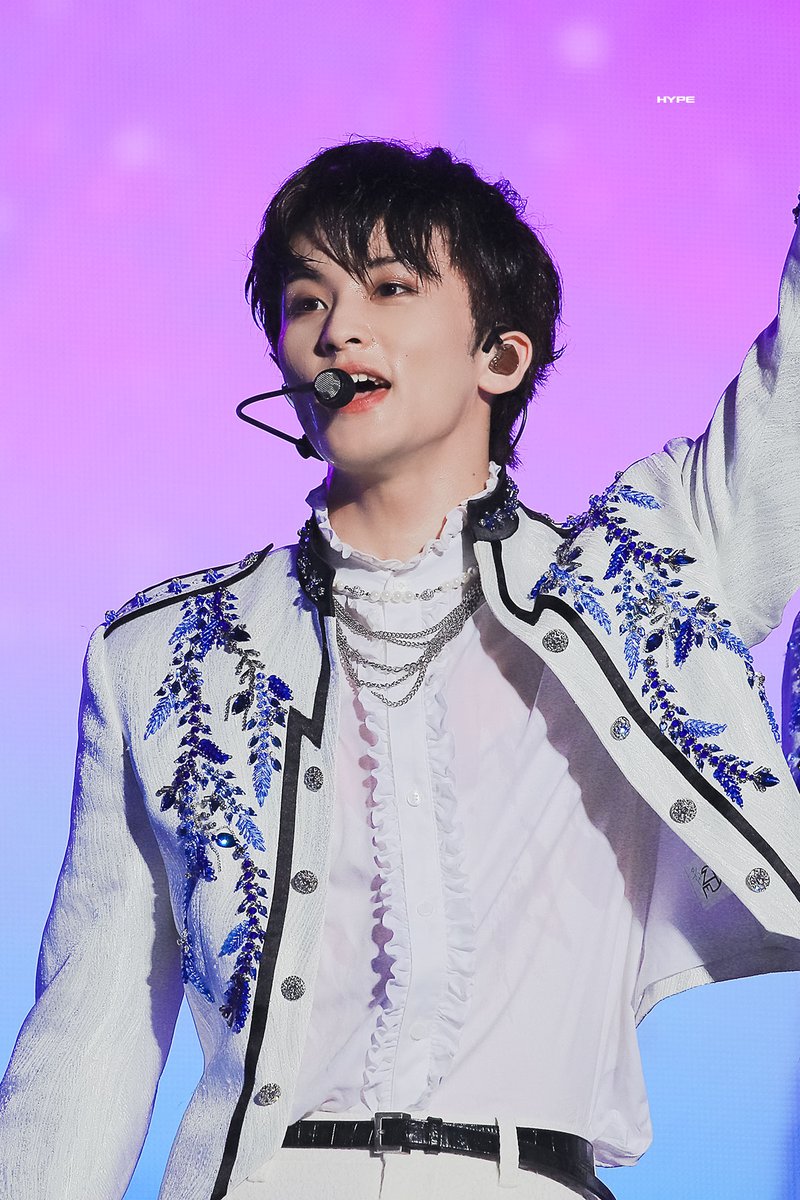 hype990802's tweet photo. 220820 #마크 #MARK #NCT #마버블 https://t.co/QA53JMDGko