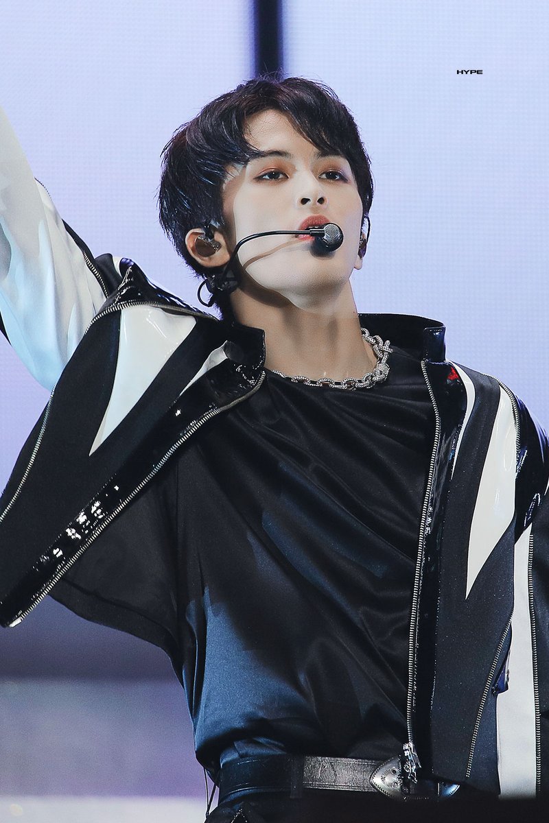 hype990802's tweet photo. 220820 #마크 #MARK #NCT #마버블 https://t.co/EgQMXr9c6e