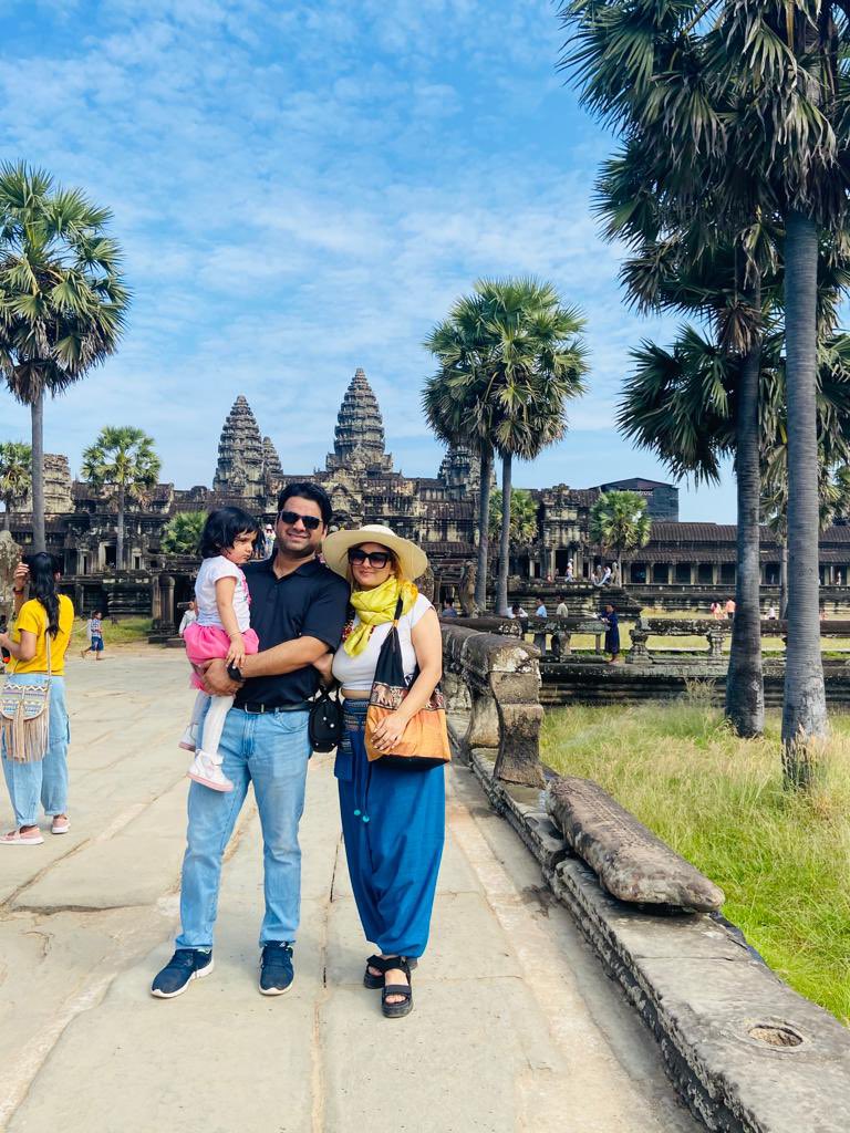 kshastri99's tweet photo. Best way to start 2023, Early Morning journey to largest Hindu Temple in World. 
Angkor Wat was built by the Khmer King Suryavarman II around 1150AD when the kingdom of Angkor, ancient Cambodia, was at its peak &amp; stretched from northern Thailand to southern Vietnam. #HappyNewYear https://t.co/hzRRM3F4rj