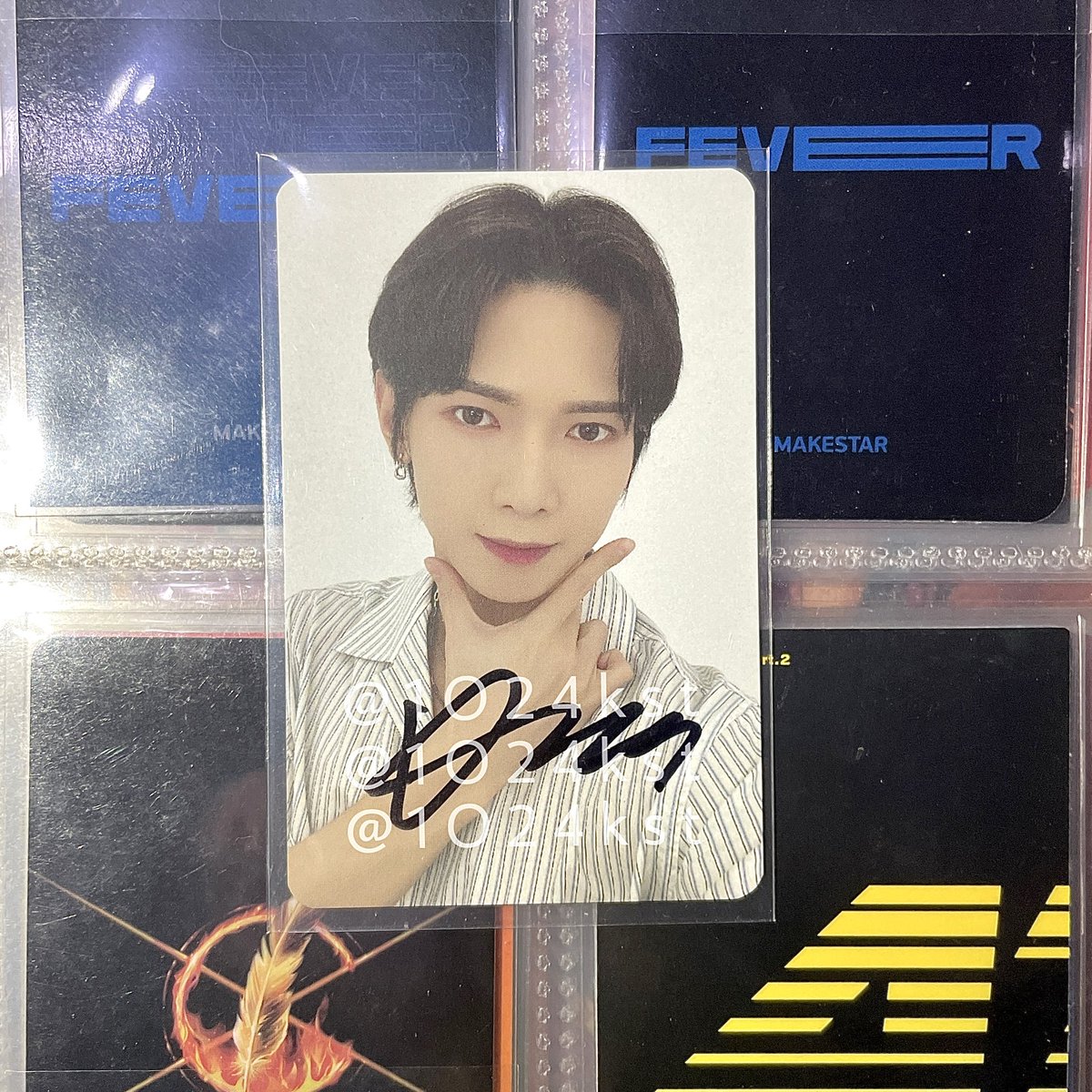 [help rt 🤍]

wts / lfb 

yeosang kpopland signed pc 💗
- qyop via dm (idr/usd)

🇮🇩 / ww ok! 🥺

t. want to sell ateez photocard kpop land in jakarta ina yeo sign atz jual #pasarATEEZ #ตลาดนัดateez