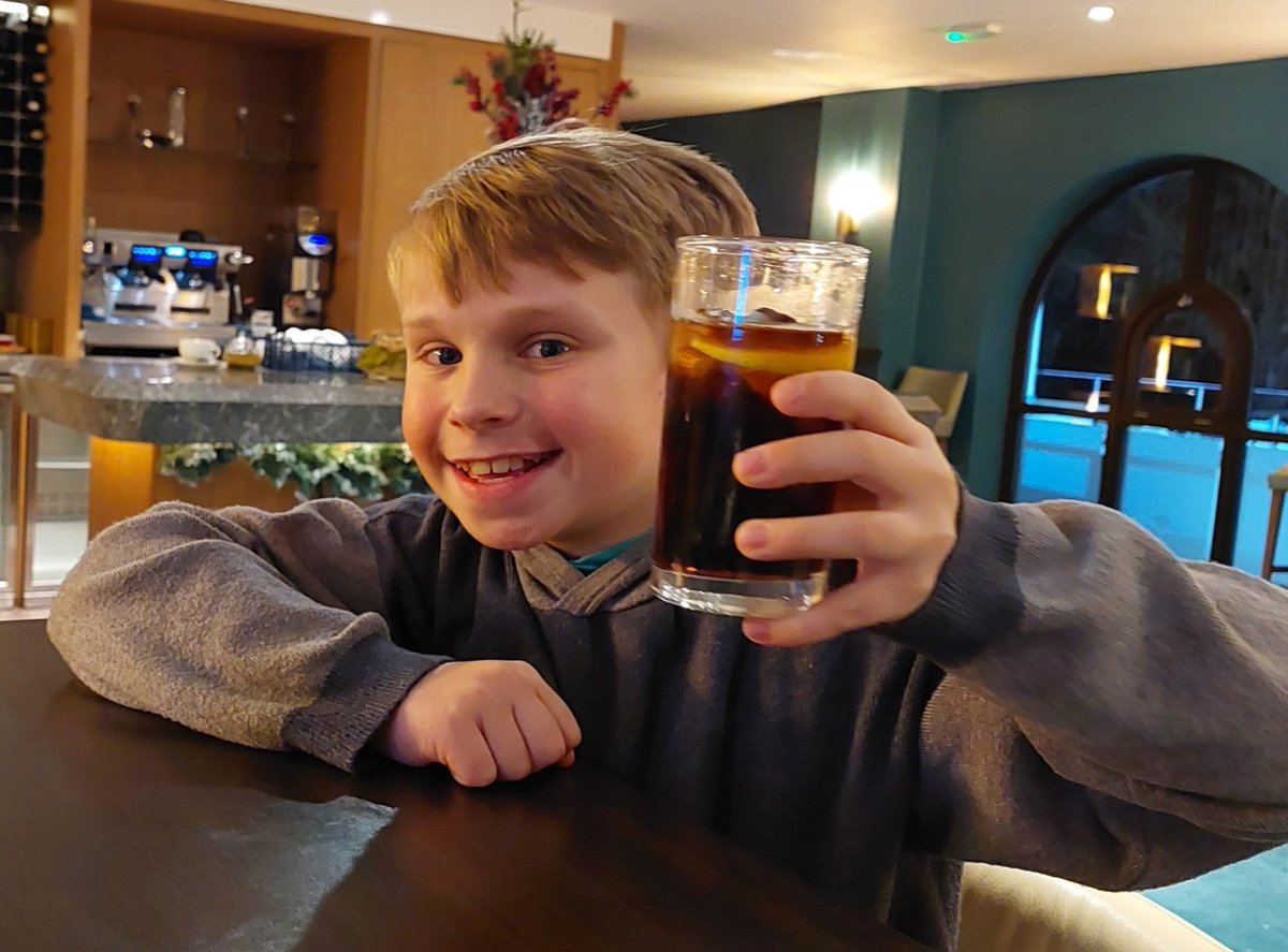 So grateful for the opportunities I had in 2022. <a href="/PDMLondon/">PD Management London</a> 
Loved seeing myself in 'Trying 3', being in a music video and being a  vampire in a podcast drama. Currently I'm so excited to be filming a Netflix film with some amazing cast members.🎬
Happy New Year all!!!🎉 2023✨️