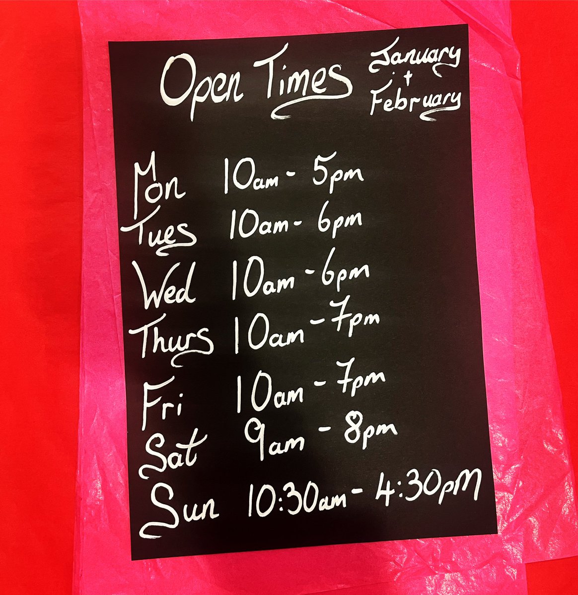 🎉Happy New Year🎉 We’d like to say a big Thank You to everyone who supported us through 2022!! 
🌟Roll on 2023 For more exciting Beers, Gins, Whisky, Rum, Wine and all the other wonderful things we sell! 
🤩We’ll be back open tomorrow with the following opening hours through Jan