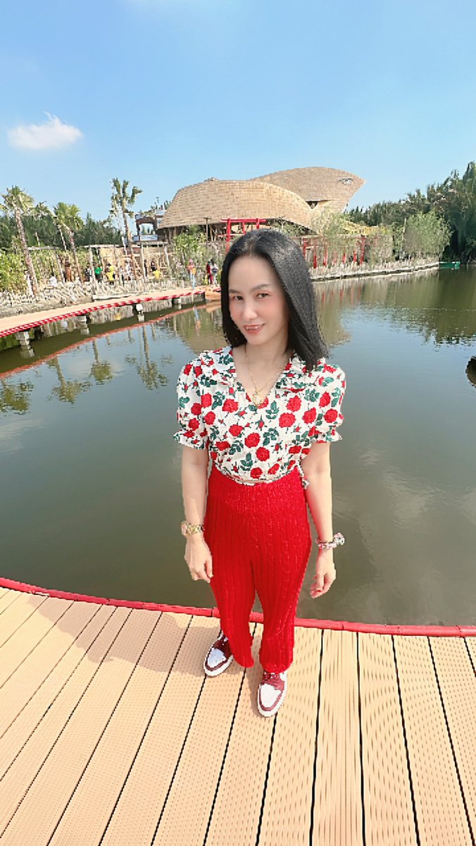 a_umnote's tweet photo. 🌞🌞🌞❤️❤️#CHANYA https://t.co/pgYkReuZ49
