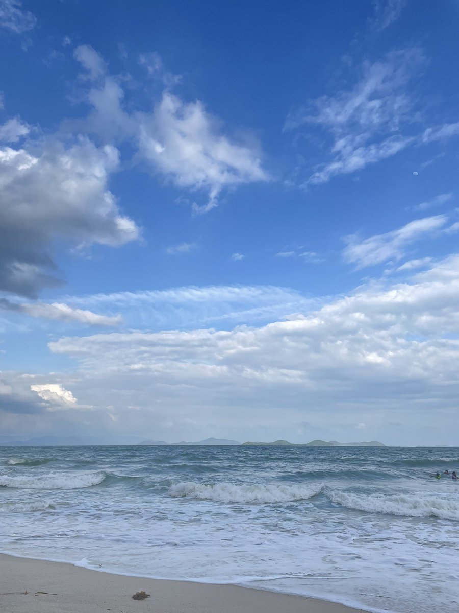 ทะเลหลังฝนตก🌊