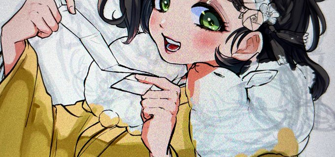 書き初め中です お顔が気に入らないので直します 
