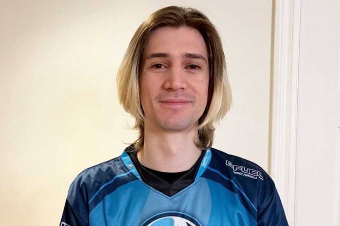 V0ldV0ld4's tweet photo. @xQc @Apply @xQc OW needs you 🫵🫵 https://t.co/juM37cJj2t