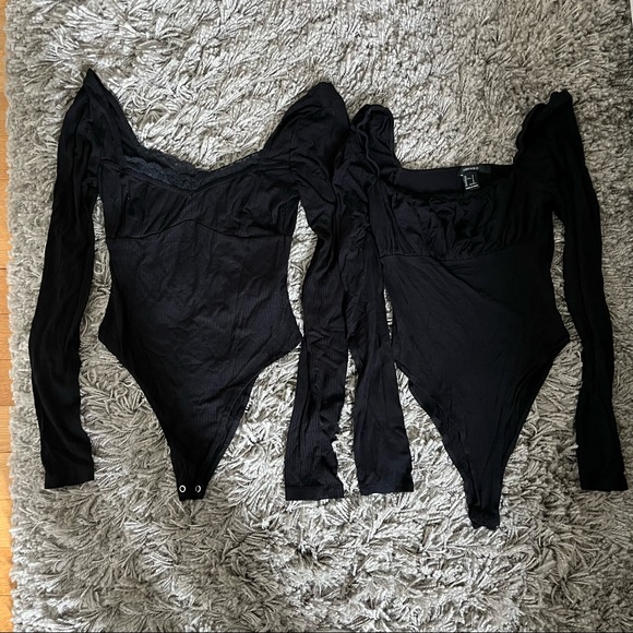 Denise1Jordan's tweet photo. So good I had to share! Check out all the items I'm loving on @Poshmarkapp #poshmark #fashion #style #shopmycloset #gap #lulus #forever21: https://t.co/kx7u4CFZqe https://t.co/38ik2vROR2