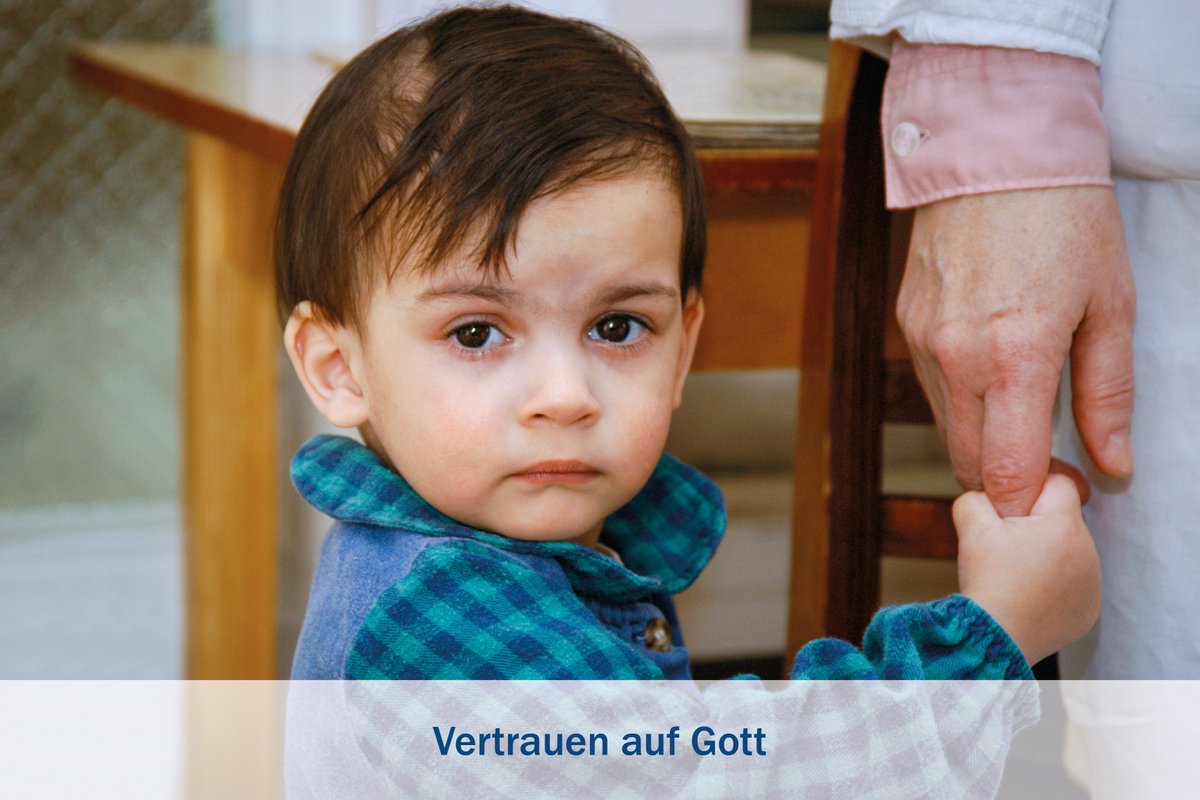 Das Lesen eines Buches über Tapferkeit macht nicht tapfer. Der Zeitungskommentar über ein Fußballspiel macht mich nicht fit, ein schönes Kochbuch macht mich nicht satt. Vertrauen auf Gott ist der Beginn des Glaubens.